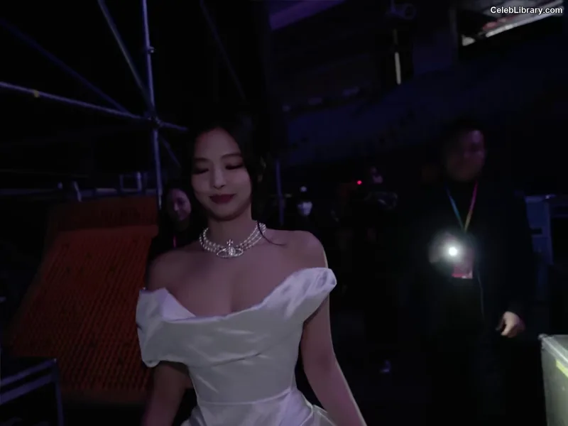 Jennie  BLΛƆKPIИK (Blackpink) photo 15 of 3632