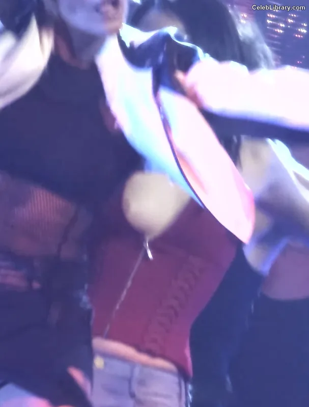 Jennie  BLΛƆKPIИK (Blackpink) photo 24 of 3632