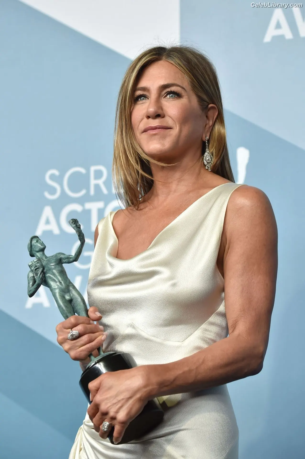 Jennifer Aniston photo 4 of 474