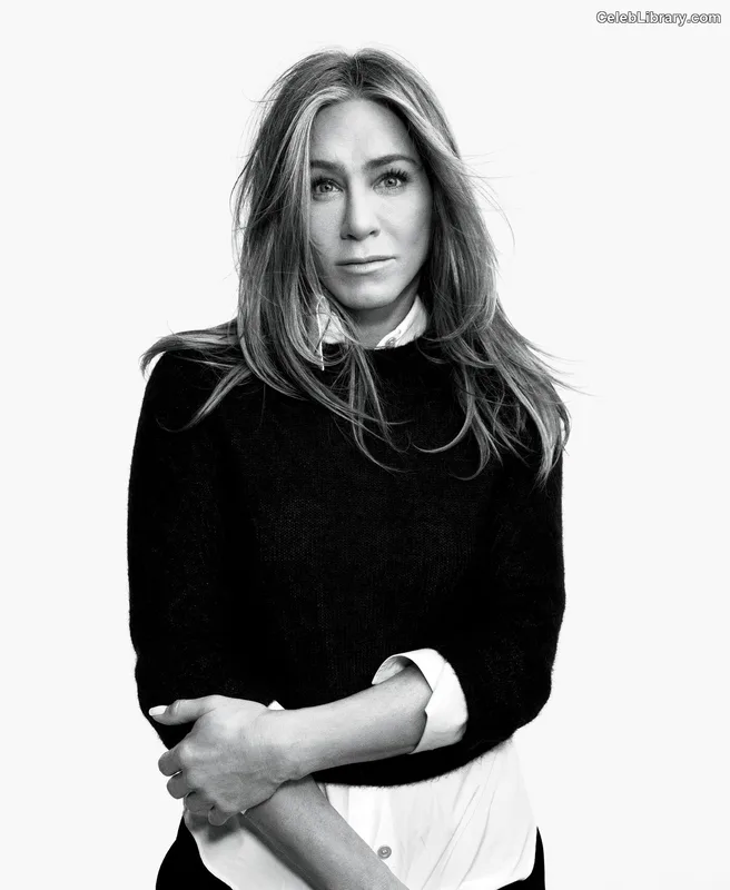 Jennifer Aniston photo 14 of 455