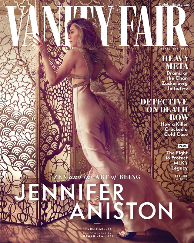 Jennifer Aniston photo 18 of 455