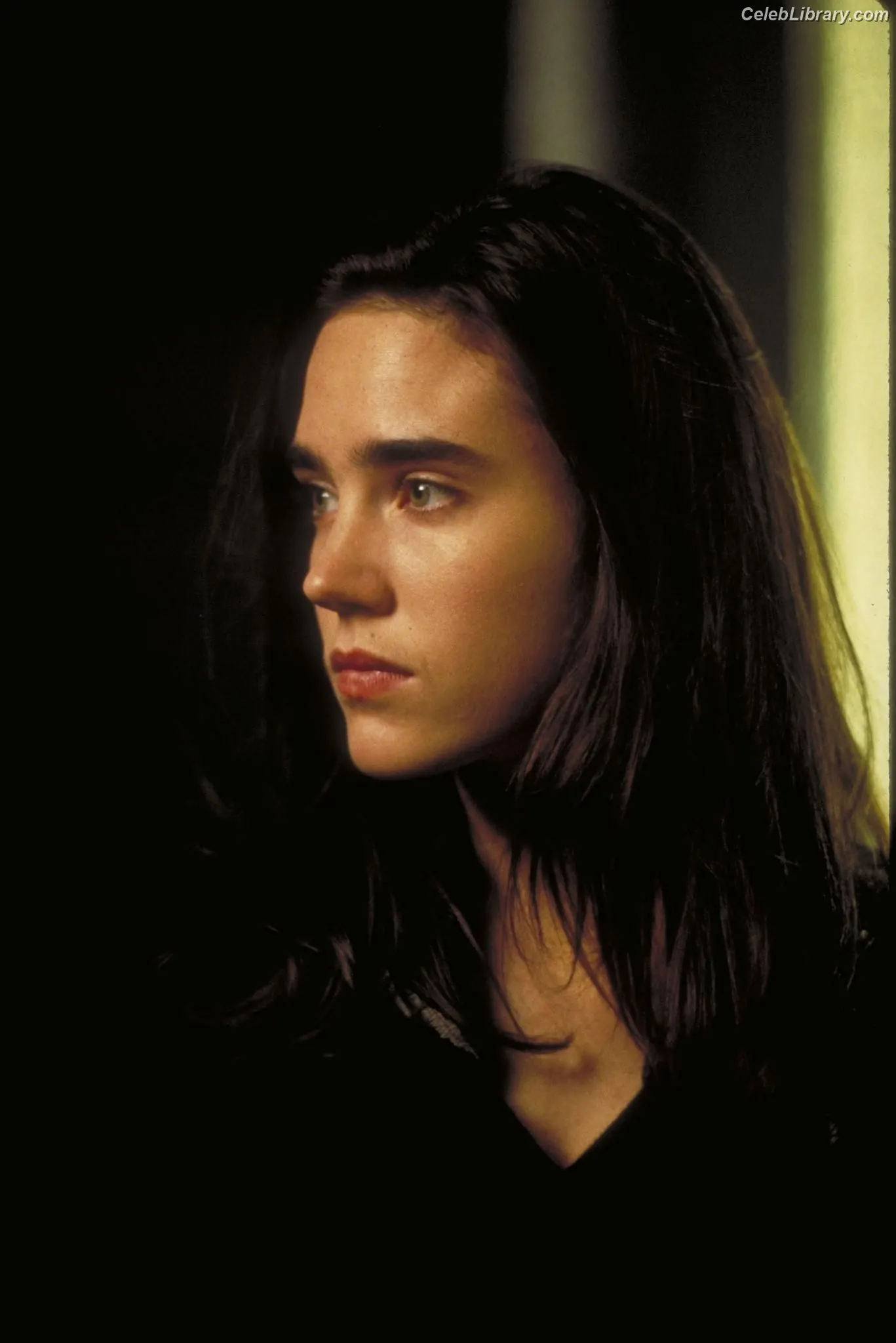 Jennifer Connelly photo 3 of 441