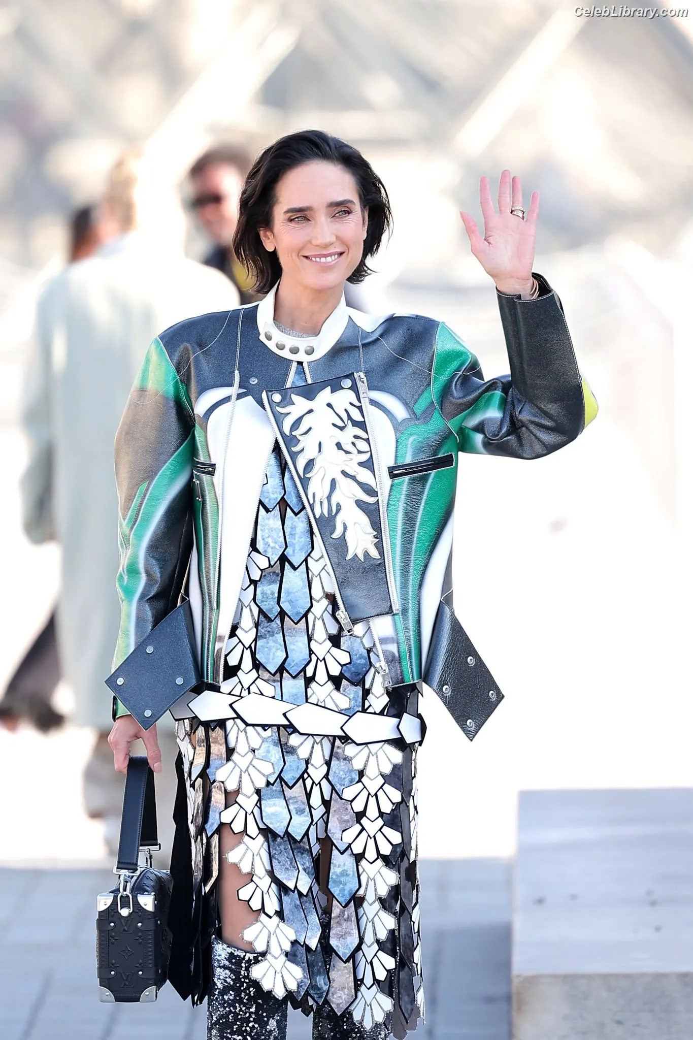 Jennifer Connelly photo 3 of 441