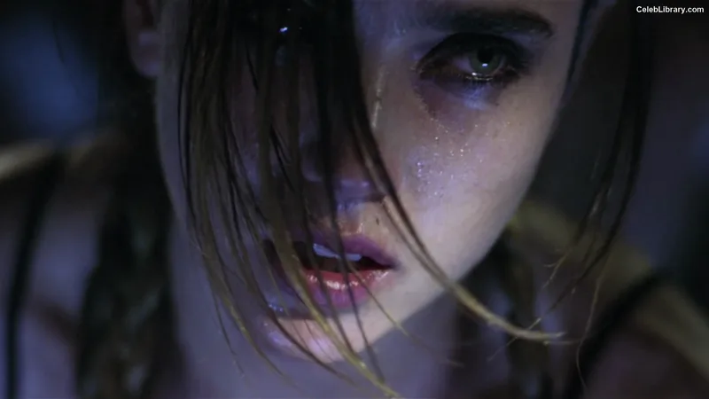Jennifer Connelly photo 18 of 438