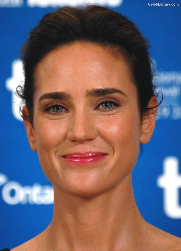 Jennifer Connelly photo 20 of 438