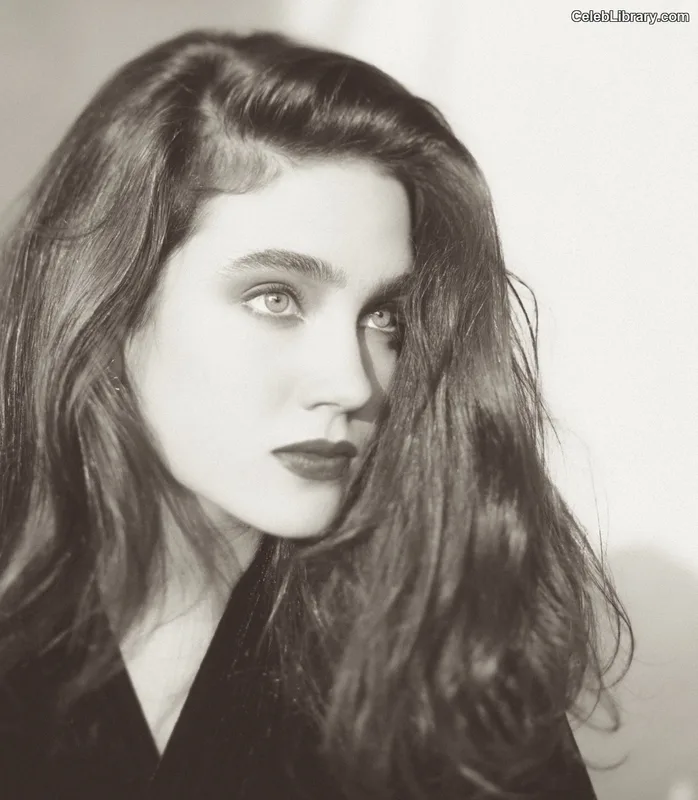 Jennifer Connelly photo 22 of 438