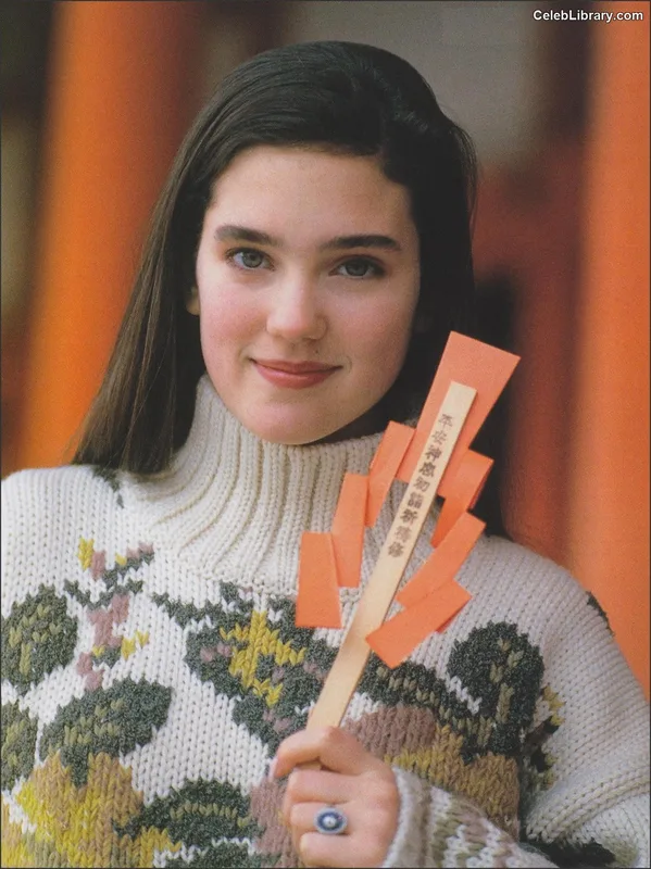 Jennifer Connelly photo 1 of 438