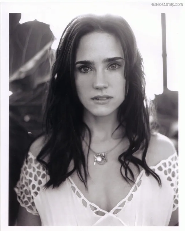 Jennifer Connelly photo 4 of 438