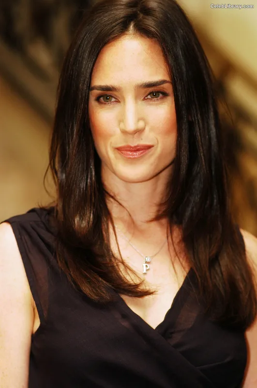 Jennifer Connelly photo 7 of 438