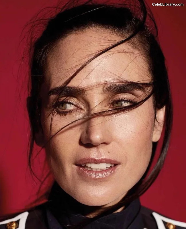 Jennifer Connelly photo 18 of 438