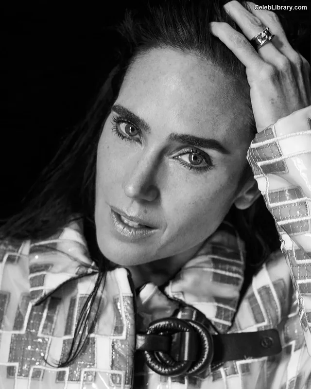 Jennifer Connelly photo 21 of 438