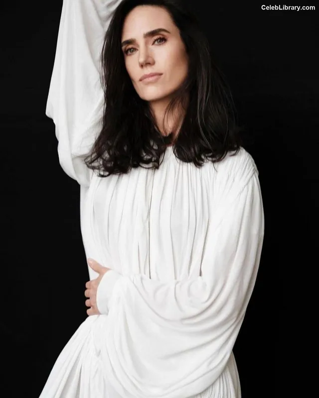 Jennifer Connelly photo 8 of 438