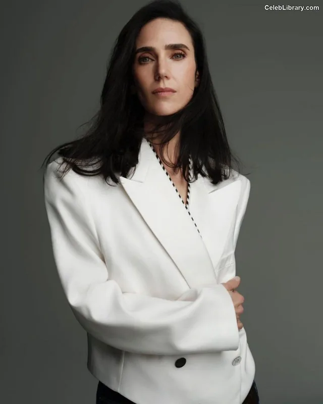 Jennifer Connelly photo 9 of 438
