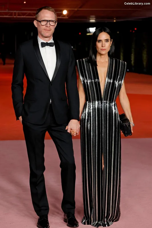 Jennifer Connelly photo 10 of 438