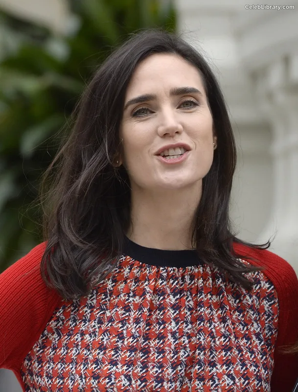 Jennifer Connelly photo 7 of 438