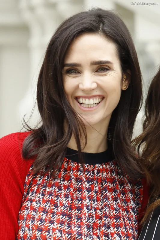Jennifer Connelly photo 18 of 438