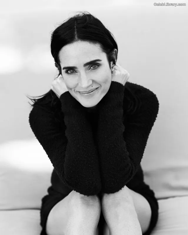 Jennifer Connelly photo 18 of 438