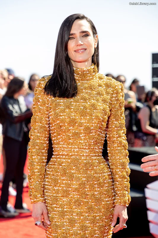 Jennifer Connelly photo 7 of 438