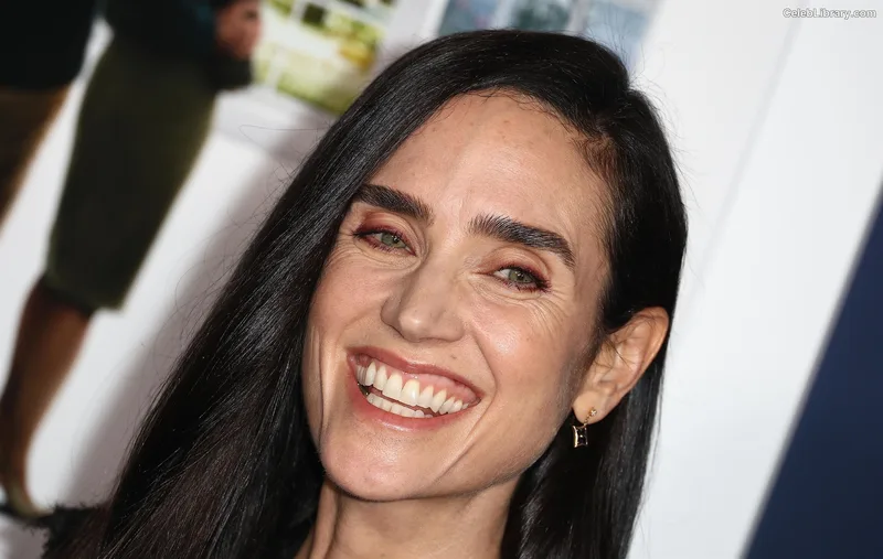 Jennifer Connelly photo 24 of 438
