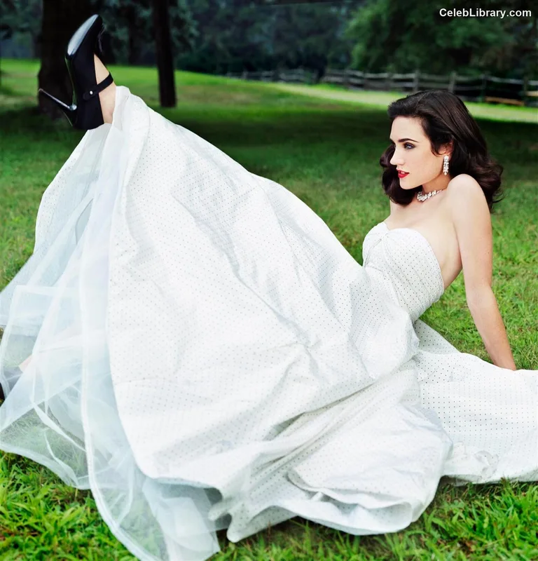 Jennifer Connelly photo 1 of 438
