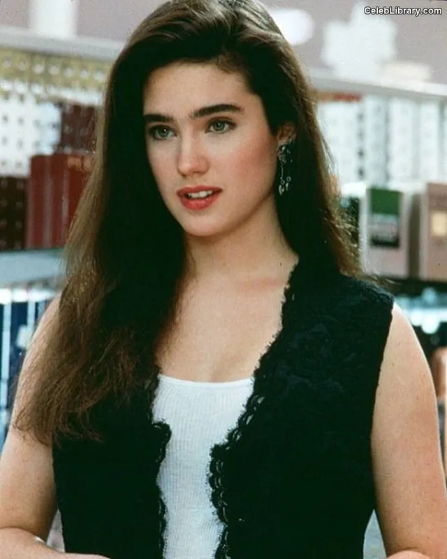 Jennifer Connelly photo 12 of 438