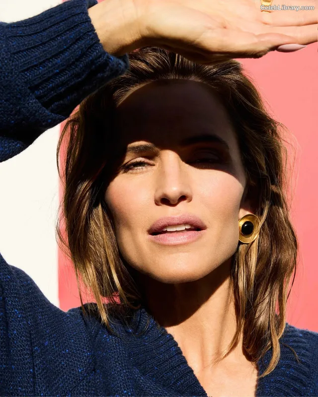 Jennifer Garner photo 5 of 100