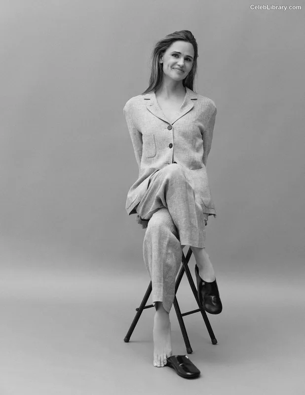 Jennifer Garner photo 9 of 100