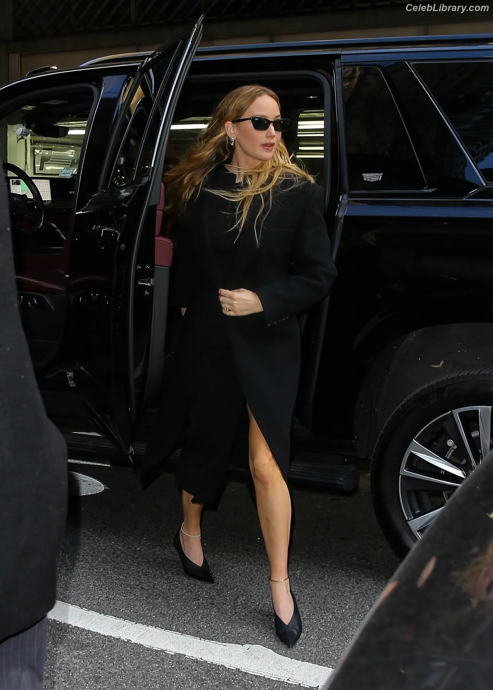 Jennifer Lawrence photo 10 of 1551
