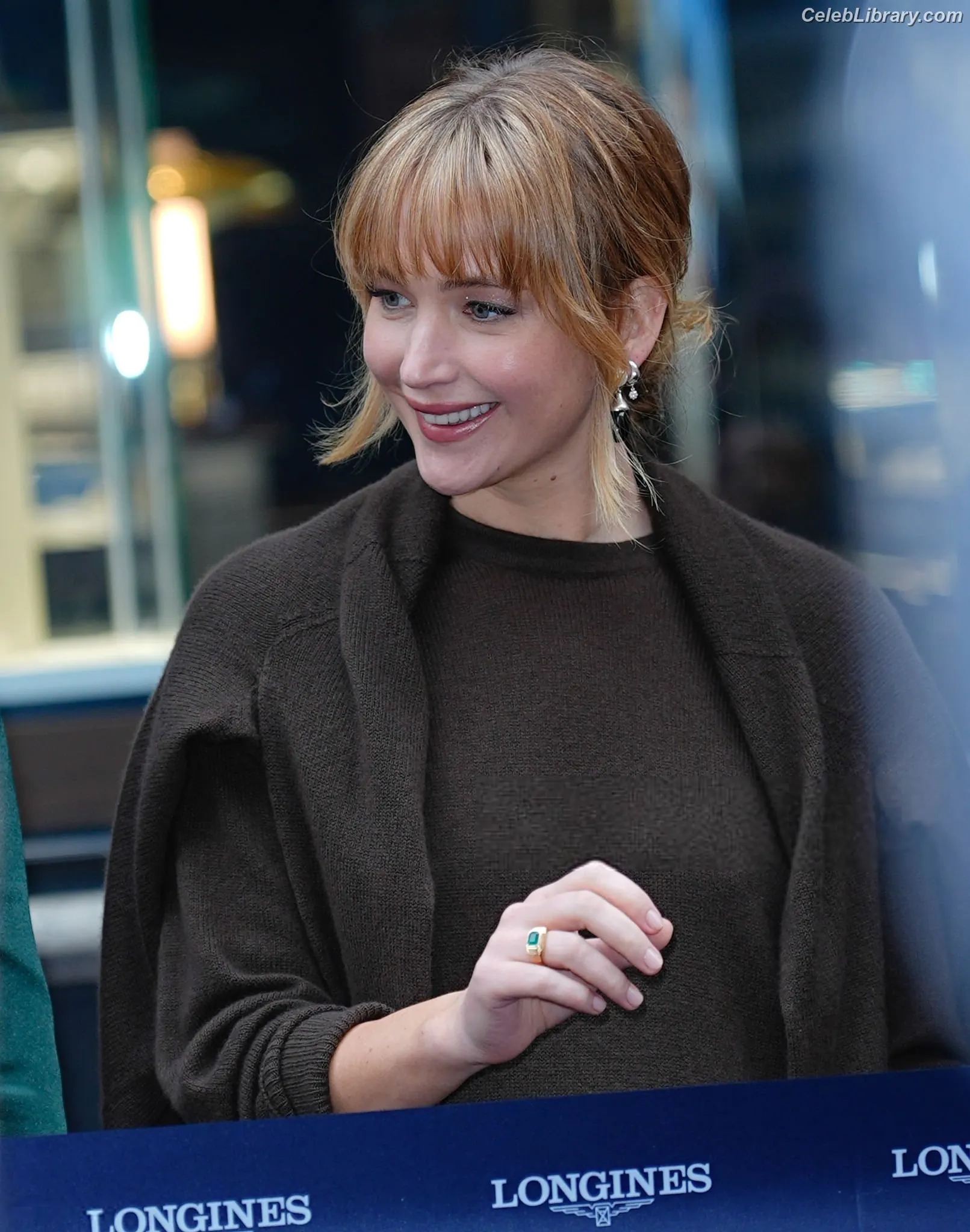 Jennifer Lawrence photo 12 of 1551