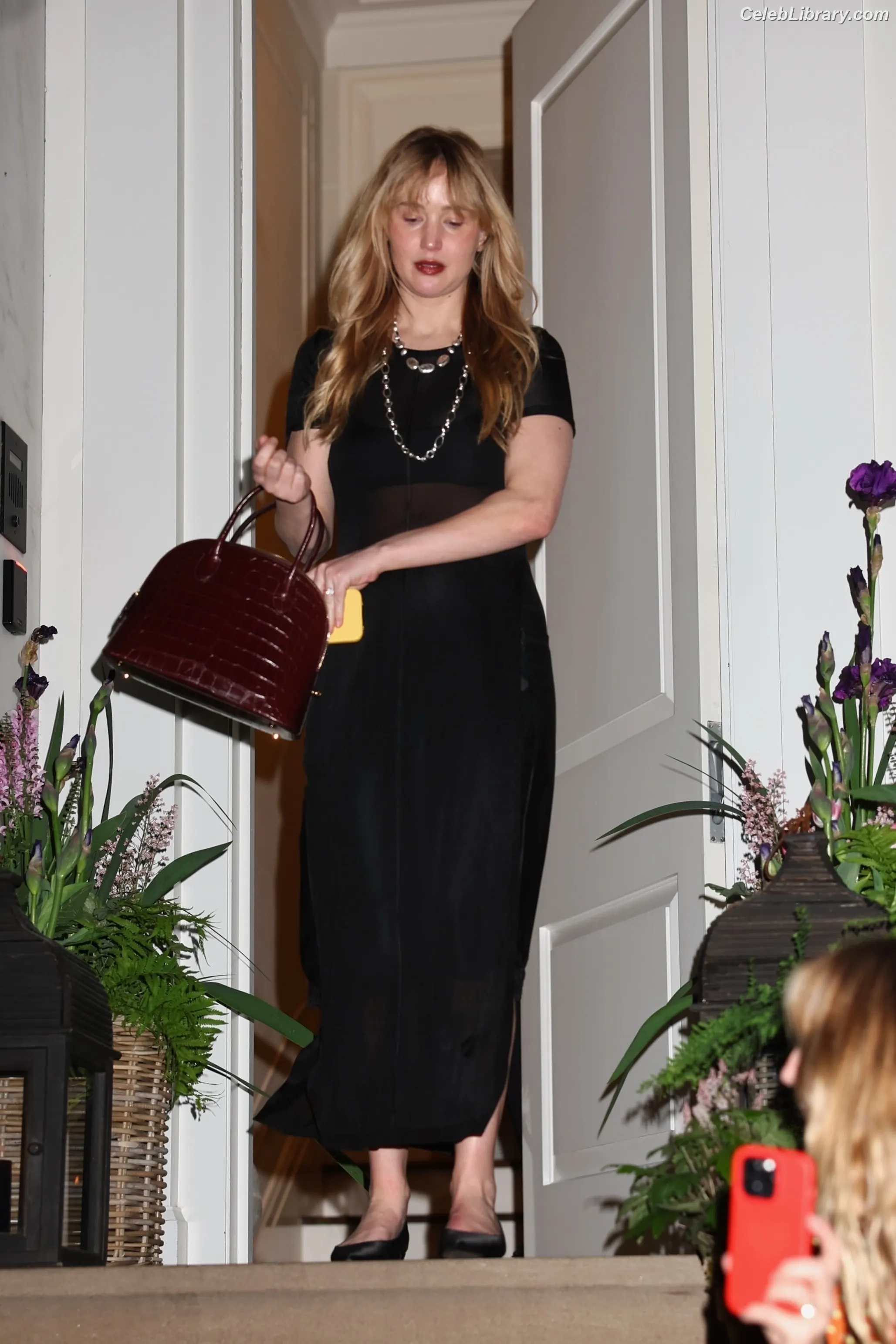 Jennifer Lawrence photo 23 of 1551