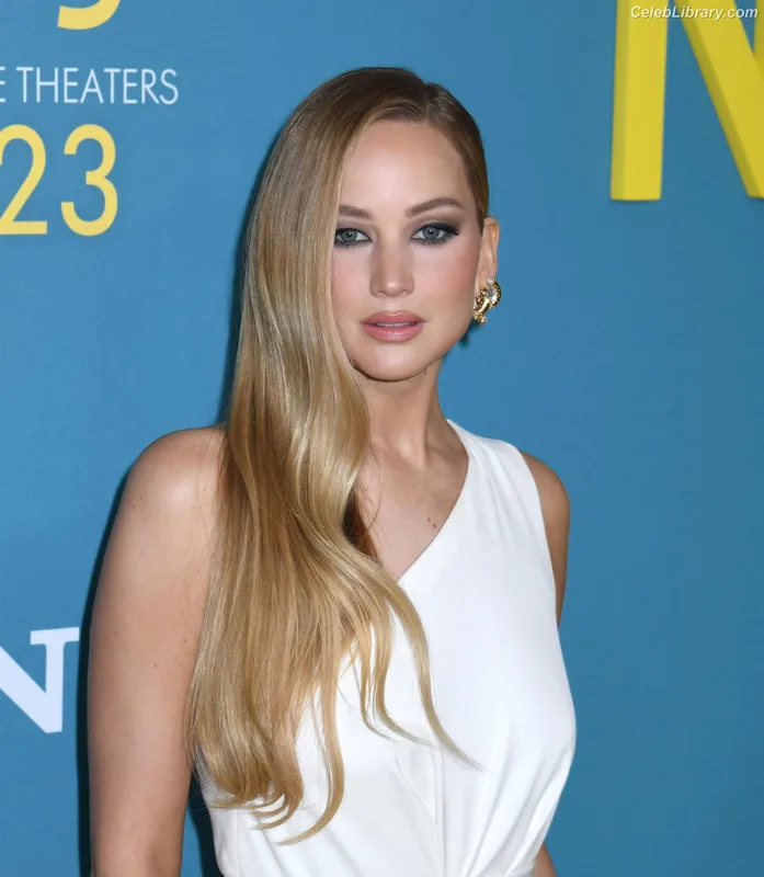 Jennifer Lawrence photo 7 of 1552