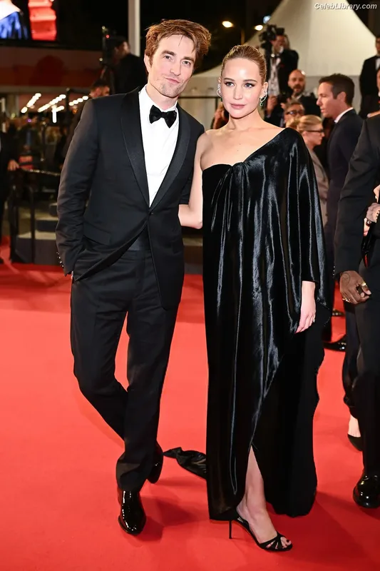Jennifer Lawrence photo 8 of 1552