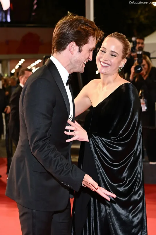 Jennifer Lawrence photo 11 of 1552