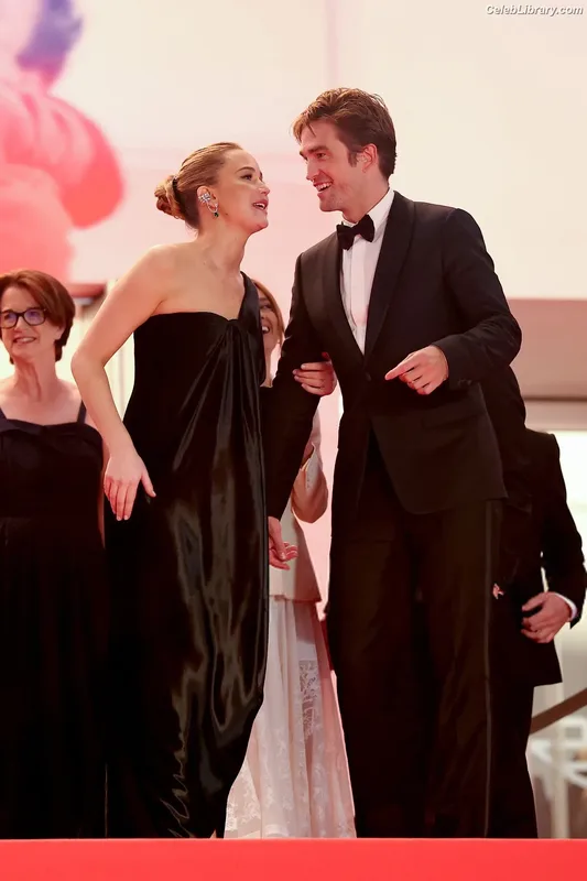 Jennifer Lawrence photo 17 of 1552