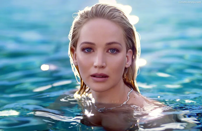 Jennifer Lawrence photo 23 of 1552