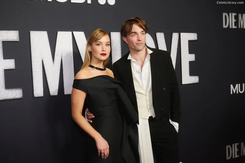 Jennifer Lawrence photo 3 of 1552