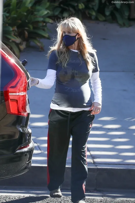 Jennifer Lawrence photo 21 of 1552