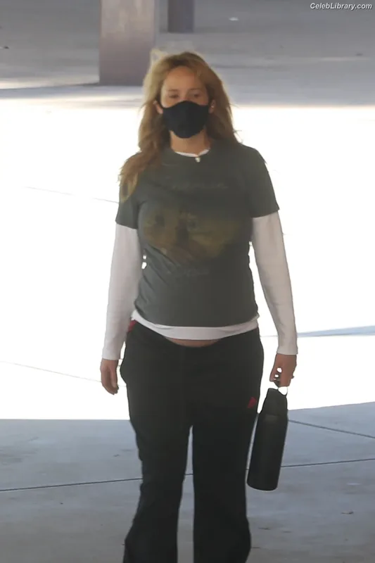 Jennifer Lawrence photo 11 of 1552