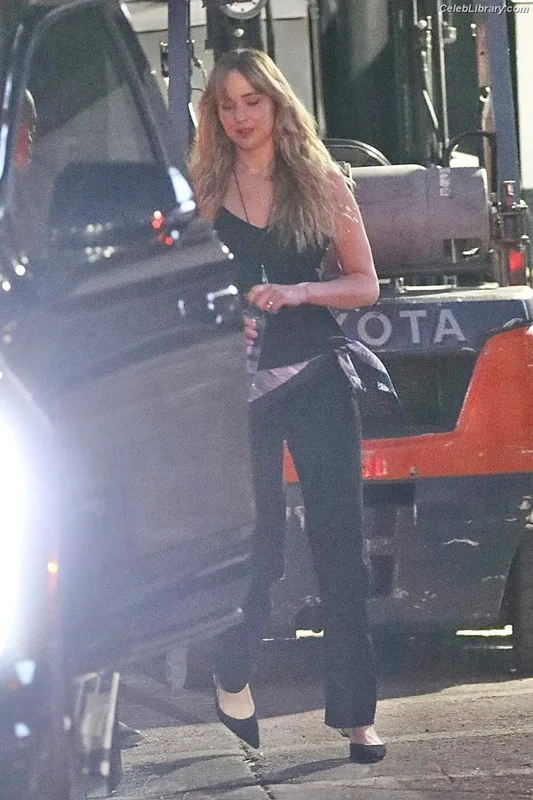 Jennifer Lawrence photo 22 of 1552