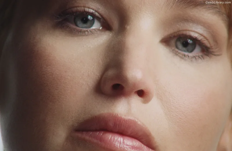 Jennifer Lawrence photo 9 of 1552