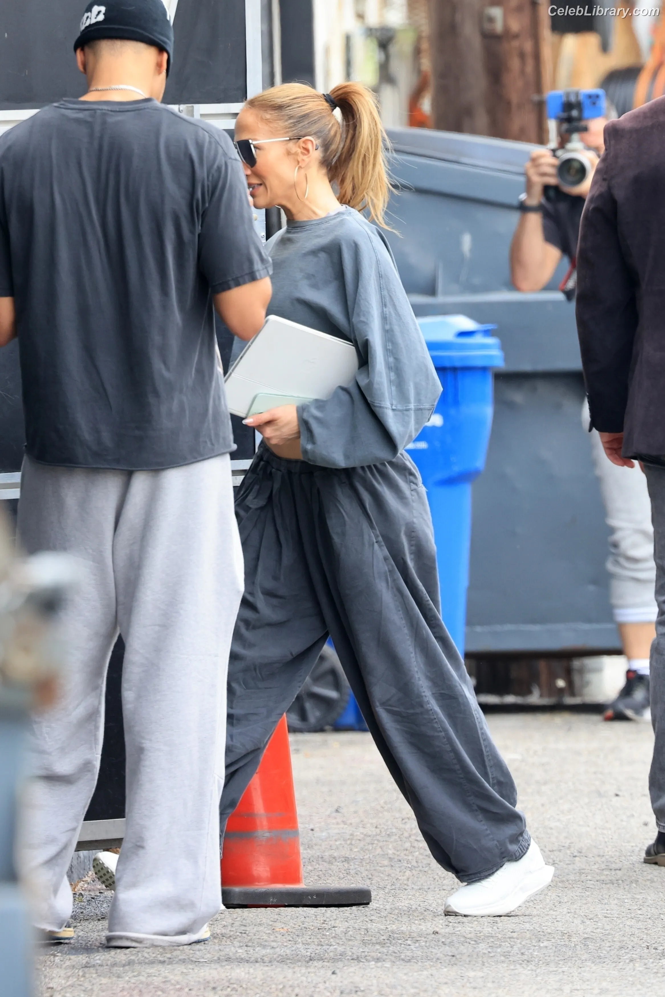 Jennifer Lopez photo 7 of 3408