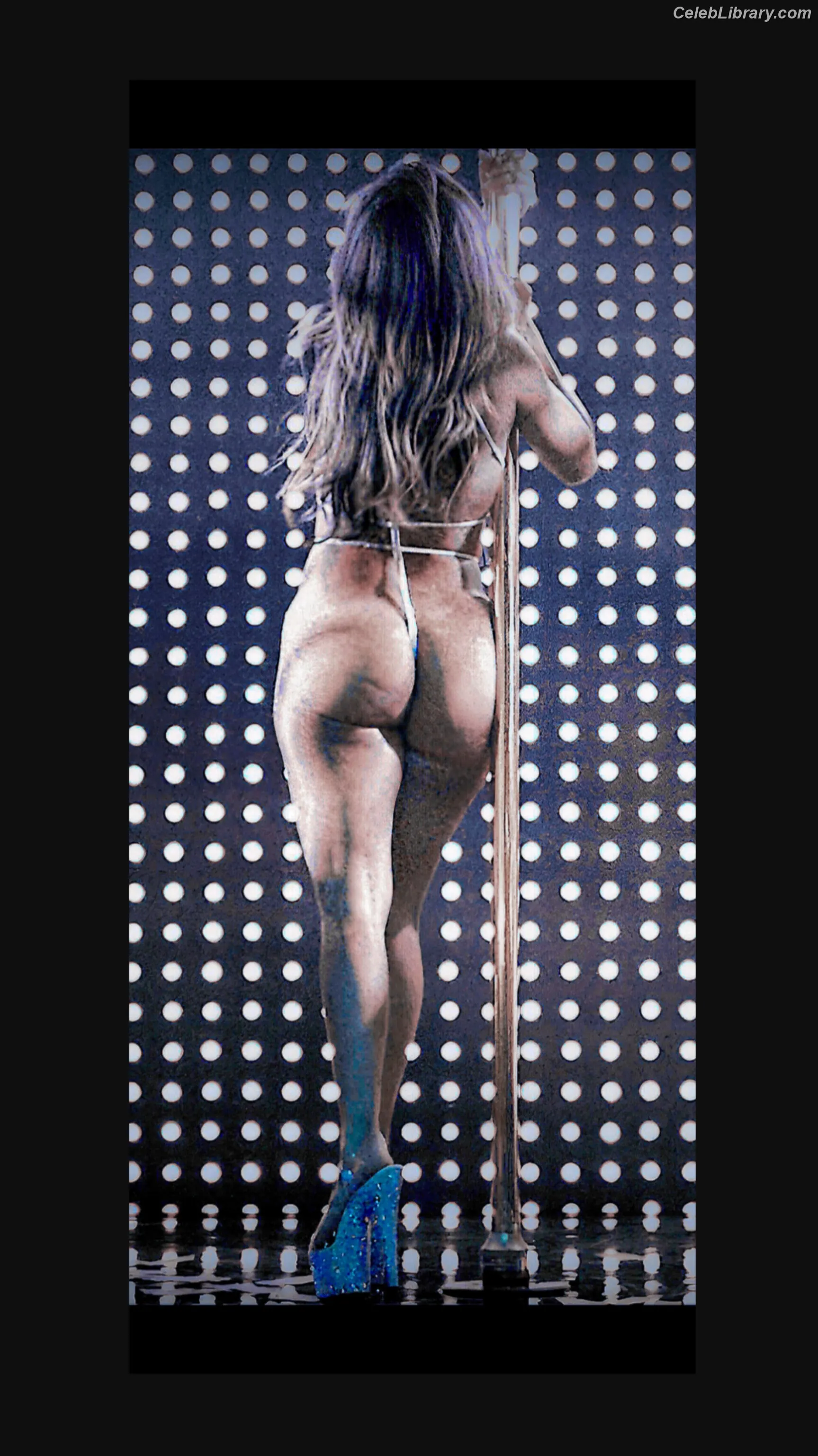 Jennifer Lopez photo 16 of 3408