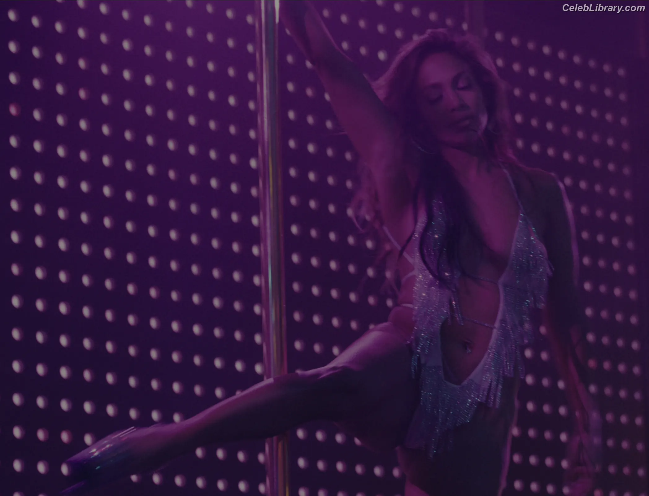 Jennifer Lopez photo 8 of 3408