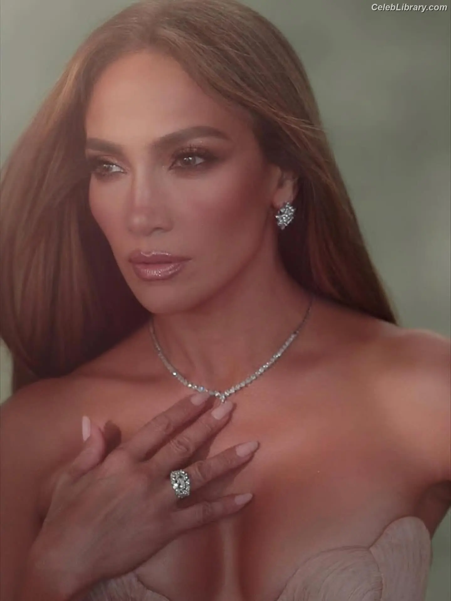 Jennifer Lopez photo 11 of 3408