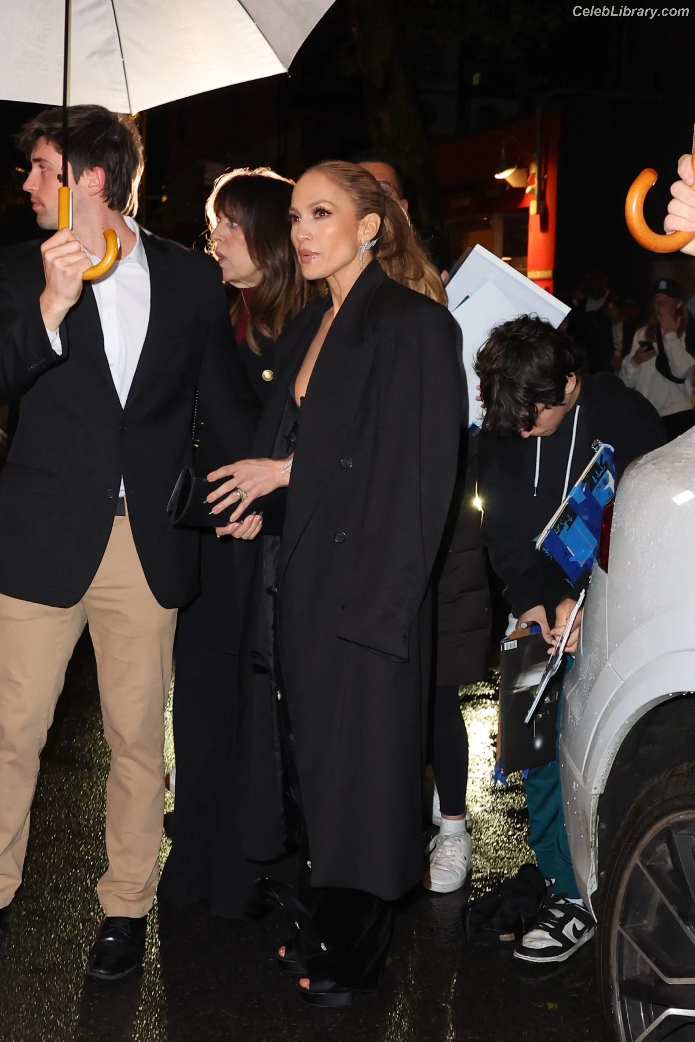 Jennifer Lopez photo 5 of 3408