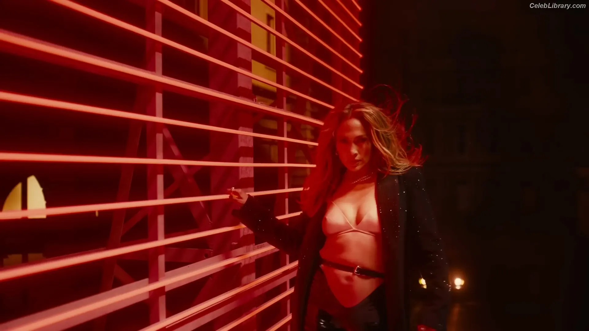 Jennifer Lopez photo 23 of 3408