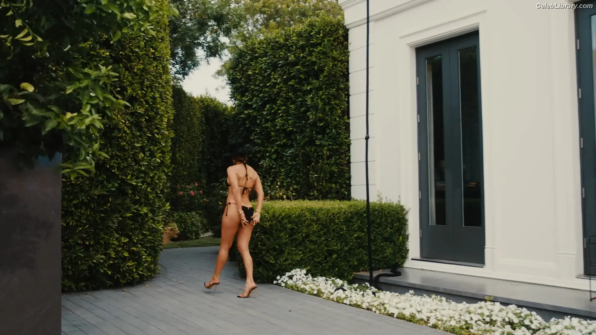 Jennifer Lopez photo 6 of 3408
