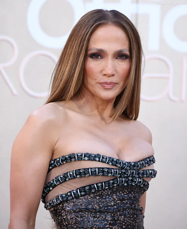 Jennifer Lopez photo 8 of 3409