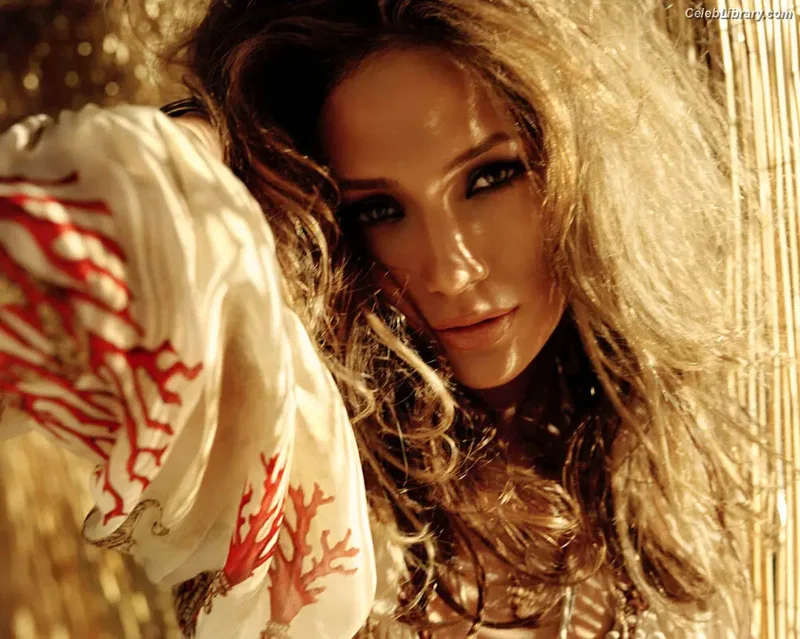 Jennifer Lopez photo 19 of 3409