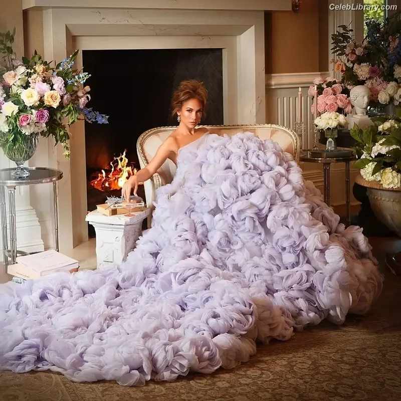 Jennifer Lopez photo 16 of 3409